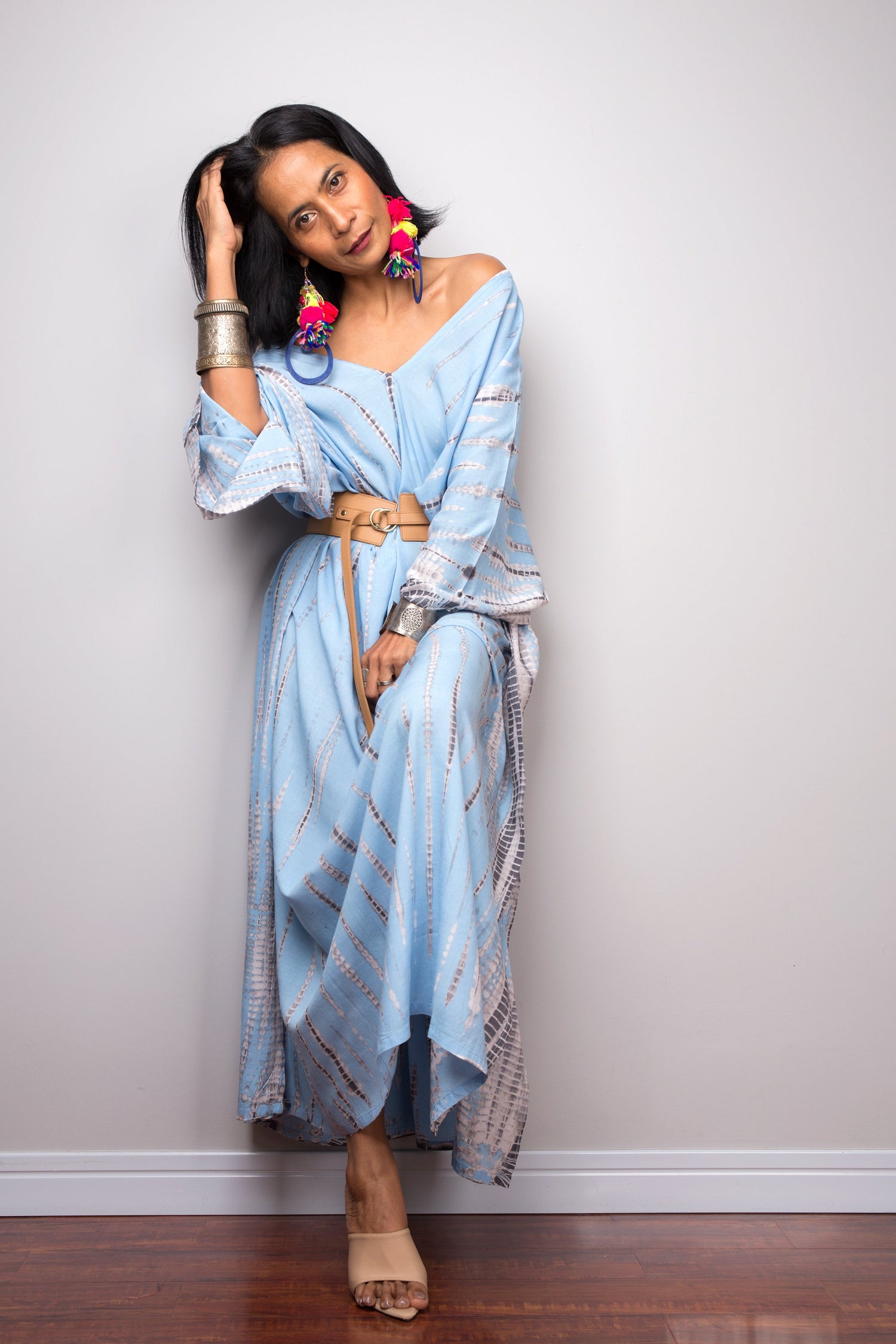 Tie dye beach kaftan.  Light blue caftan with belt