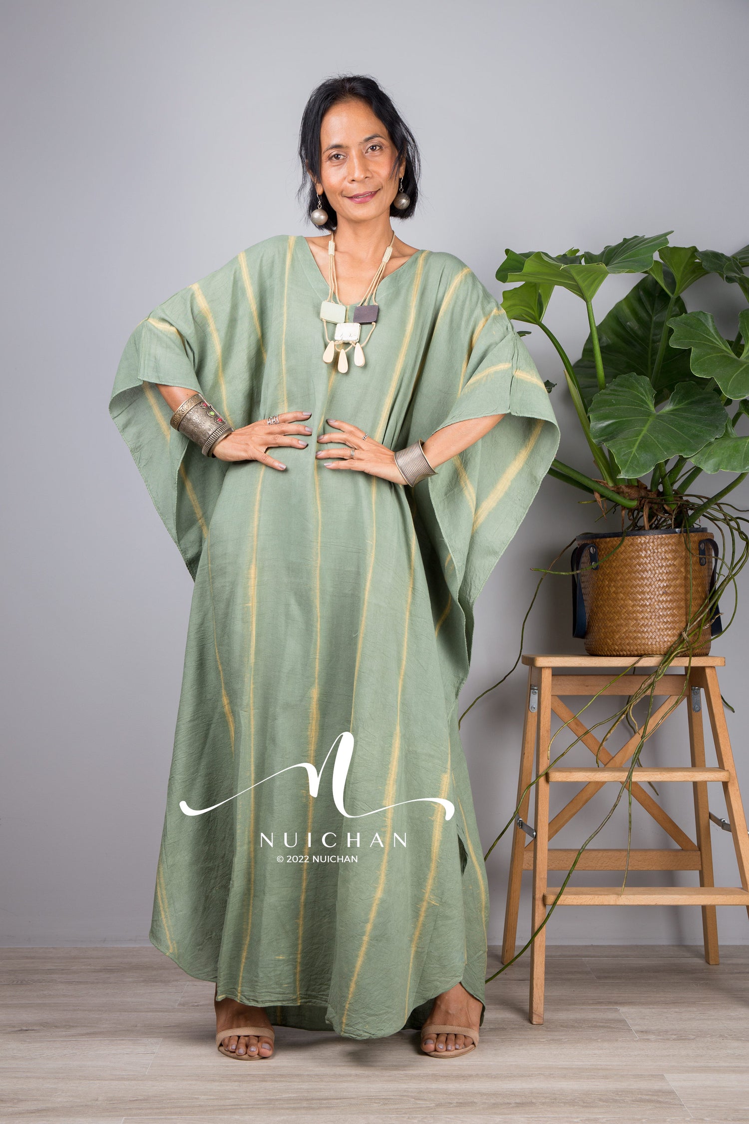 Cotton kaftan dresses by Nuichan.