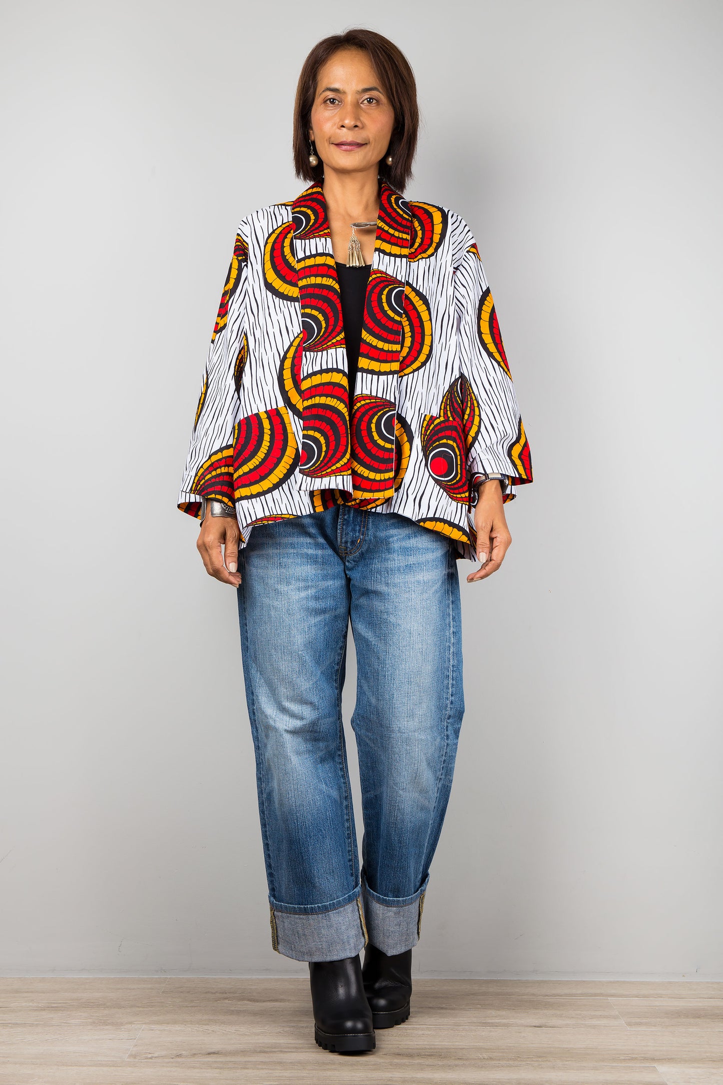 African kimono jacket top.  Short jacket top in ankara fabric. Front view