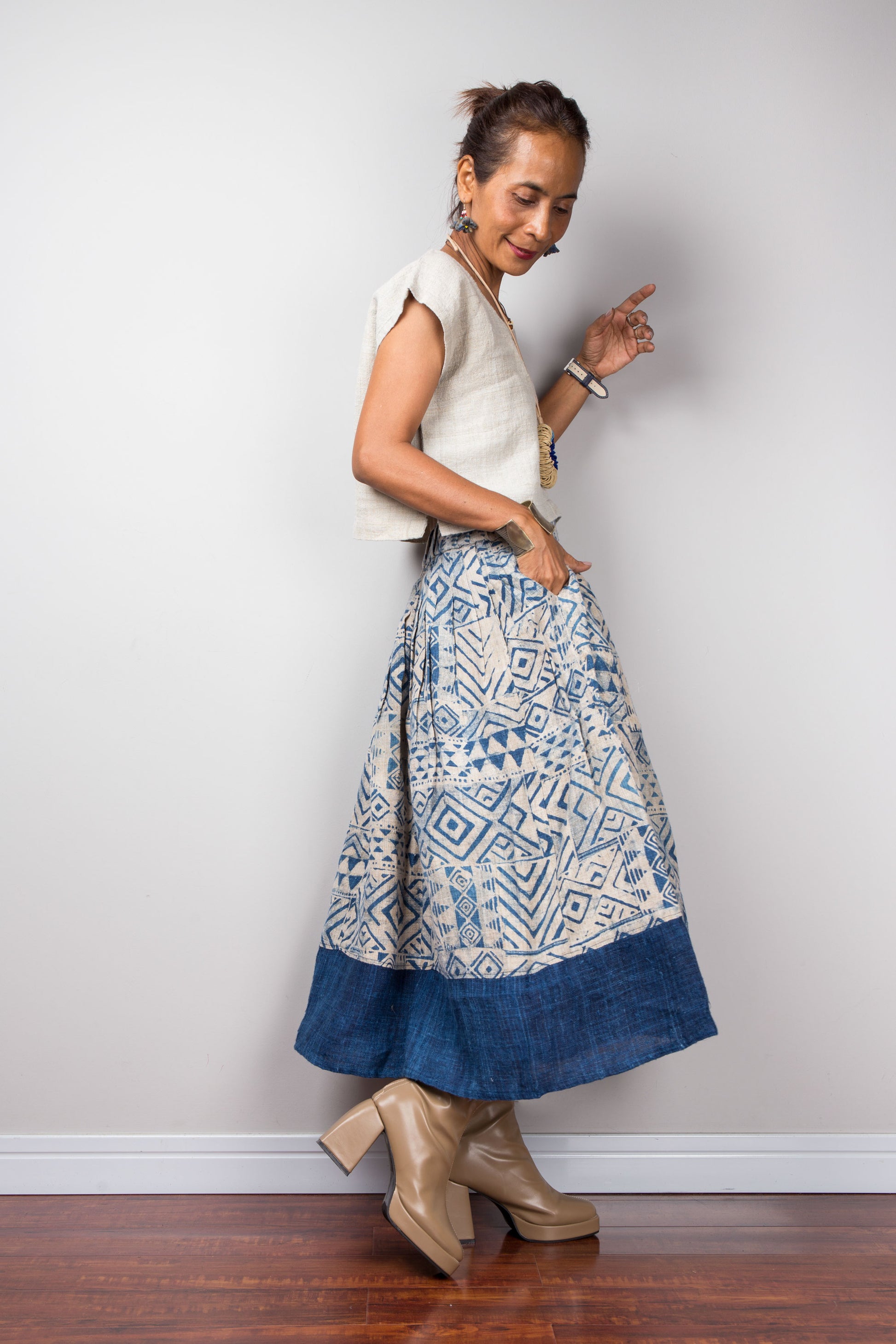 Sustainable high waist skirt made from organic hemp, featuring intricate hill tribe designs.