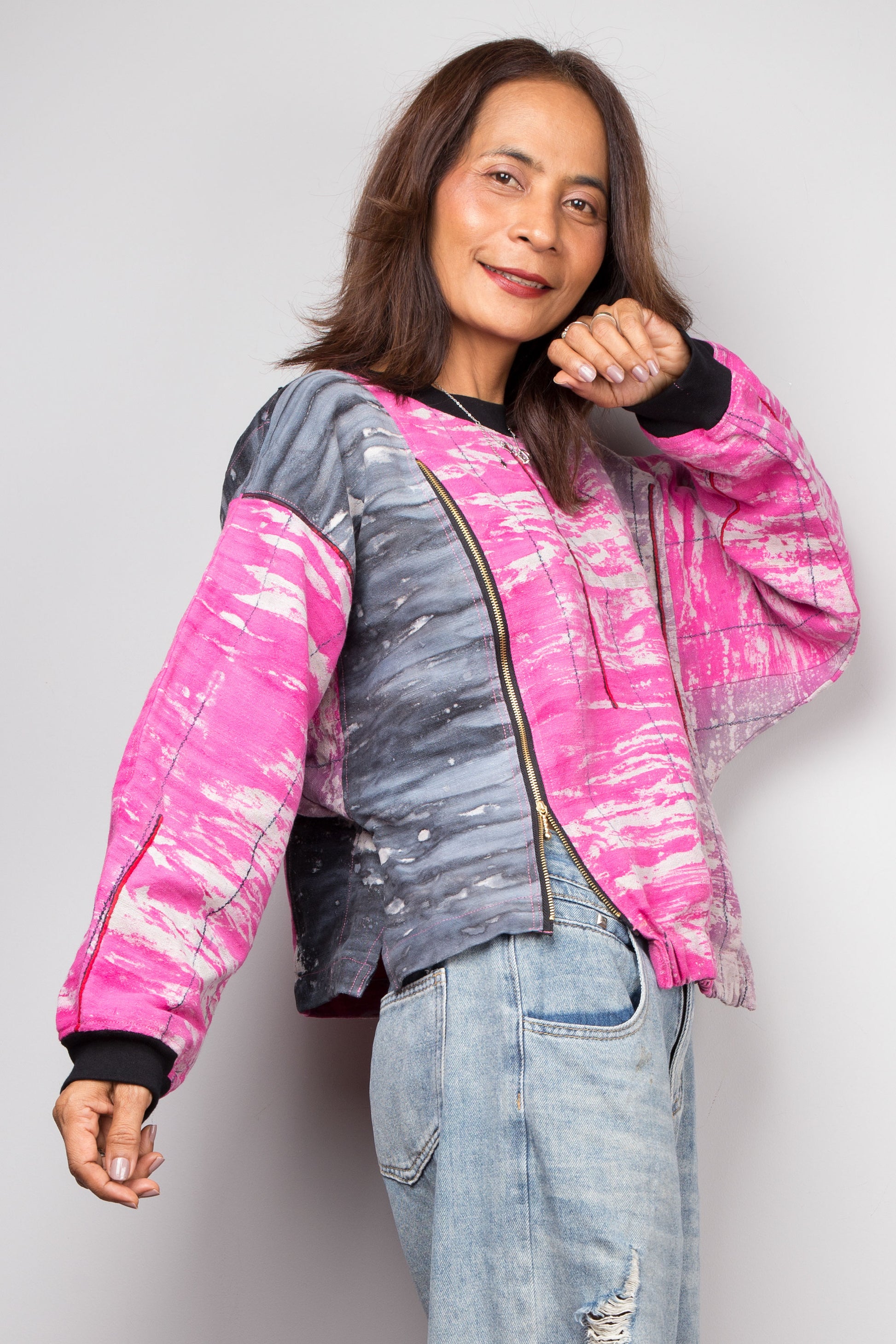 Pink tie dye pullover sweater with crew neck and big front zipper