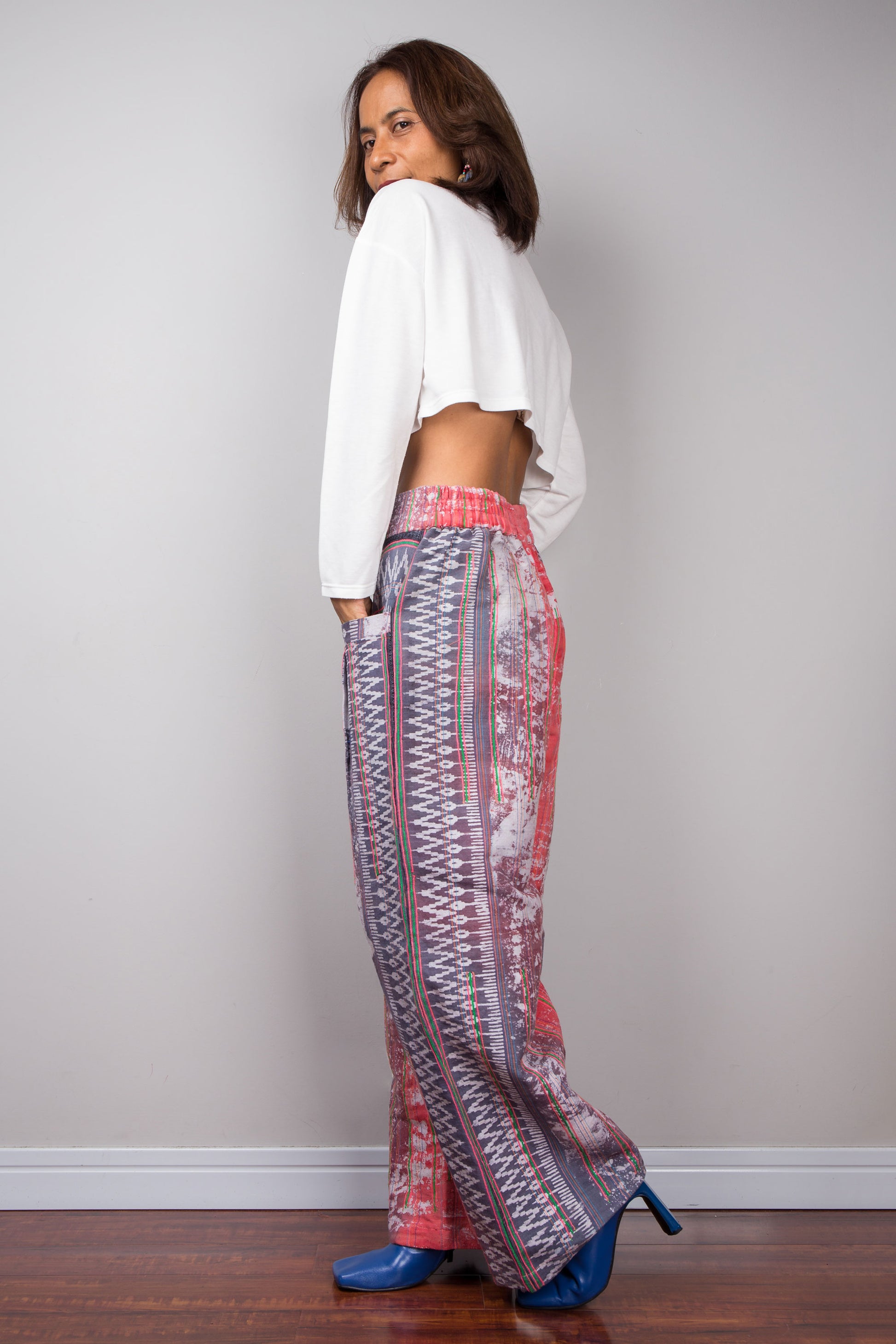 Pink tie dye pants.  Batik hemp pants by Nuichan