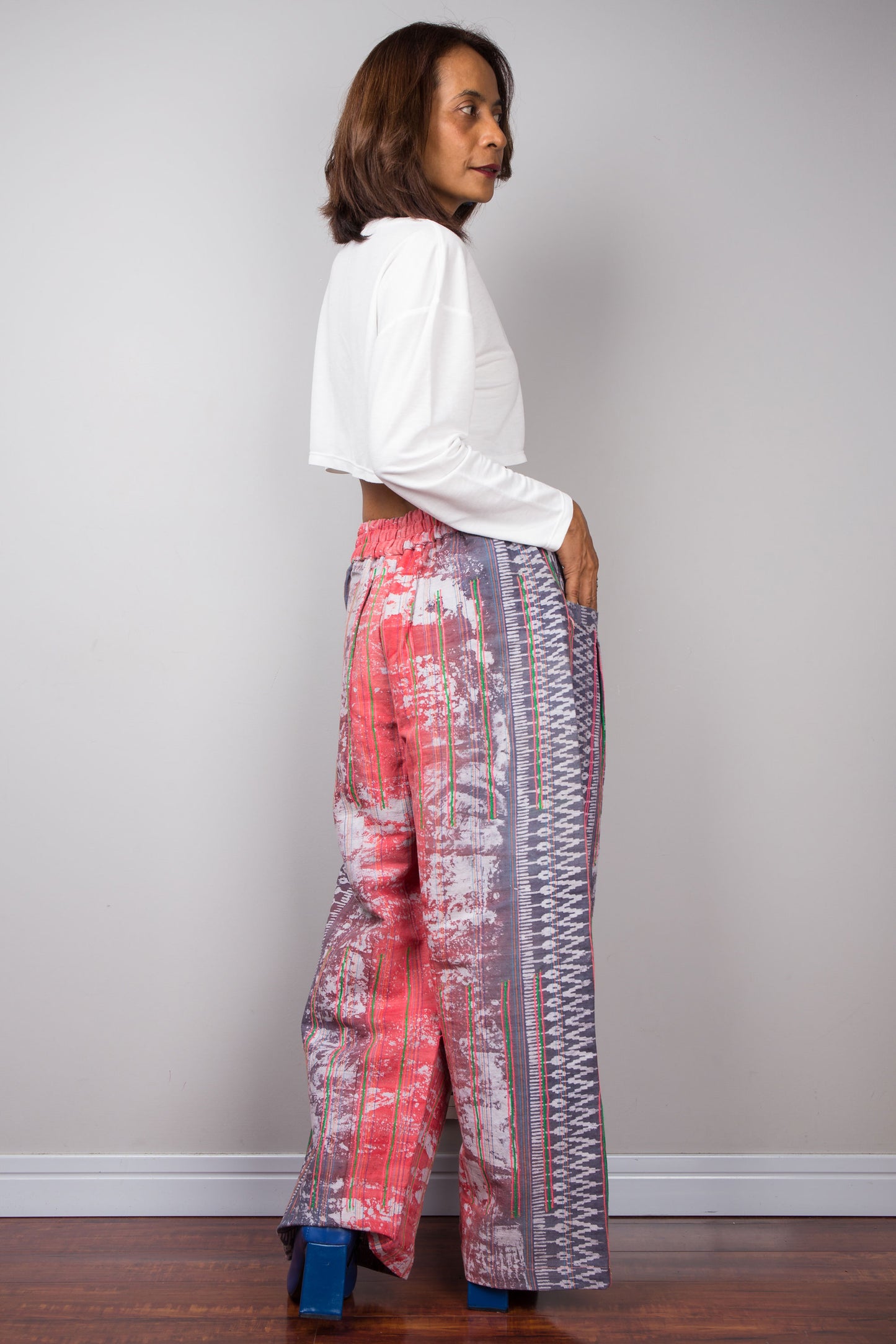 Pink tie dye pants.  Batik hemp pants by Nuichan