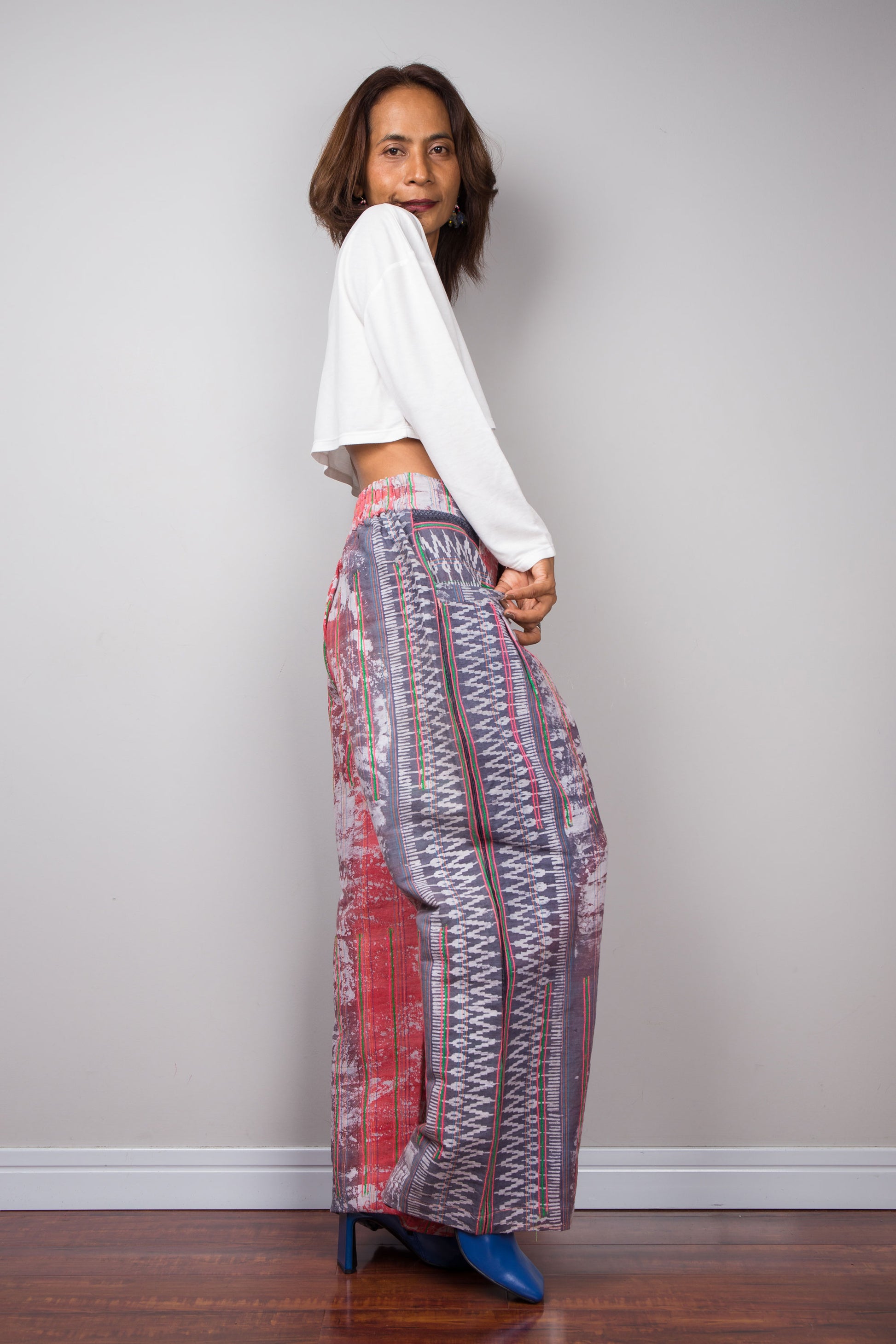 Pink tie dye pants.  Batik hemp pants by Nuichan