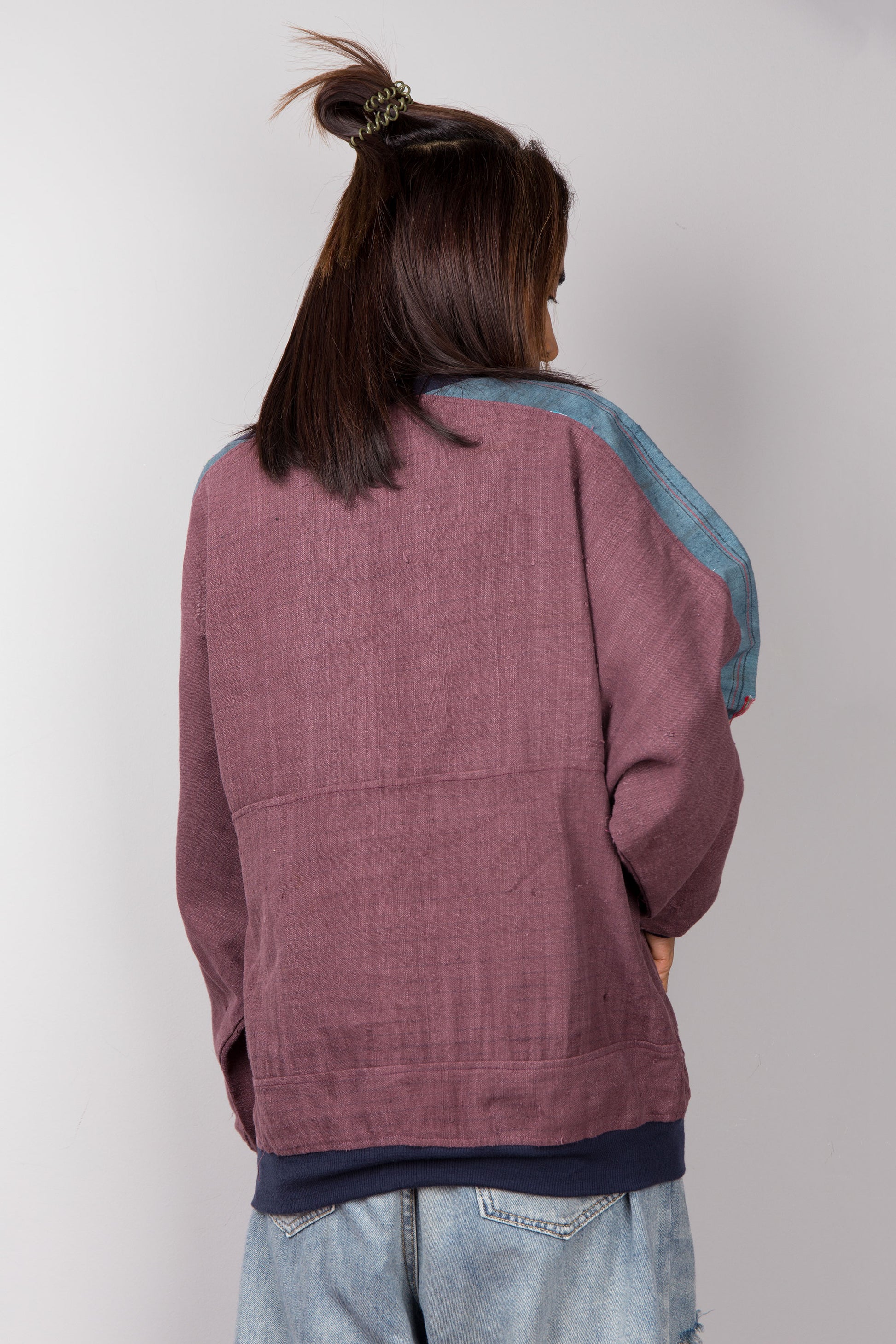 Maroon purple sweater with crew neck.  Handwoven hemp pullover by Nuichan. Back view.