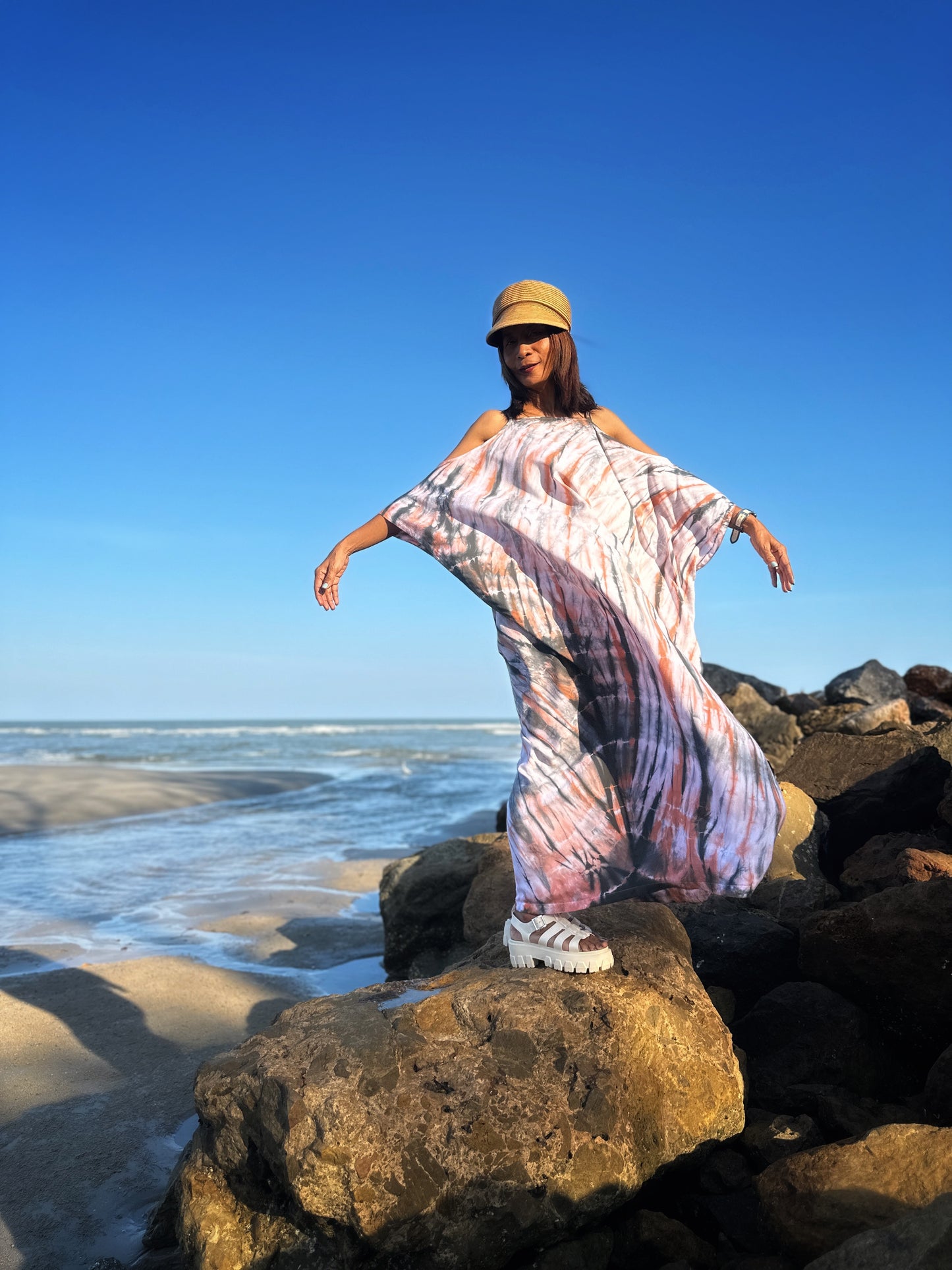 Tie dye caftan dress with earth tones.  Unique, shibori dress by Nuichan