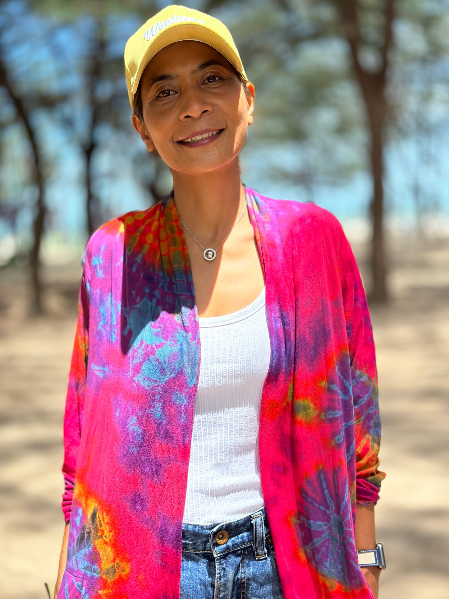 Open front tie dye cardigan - close up view