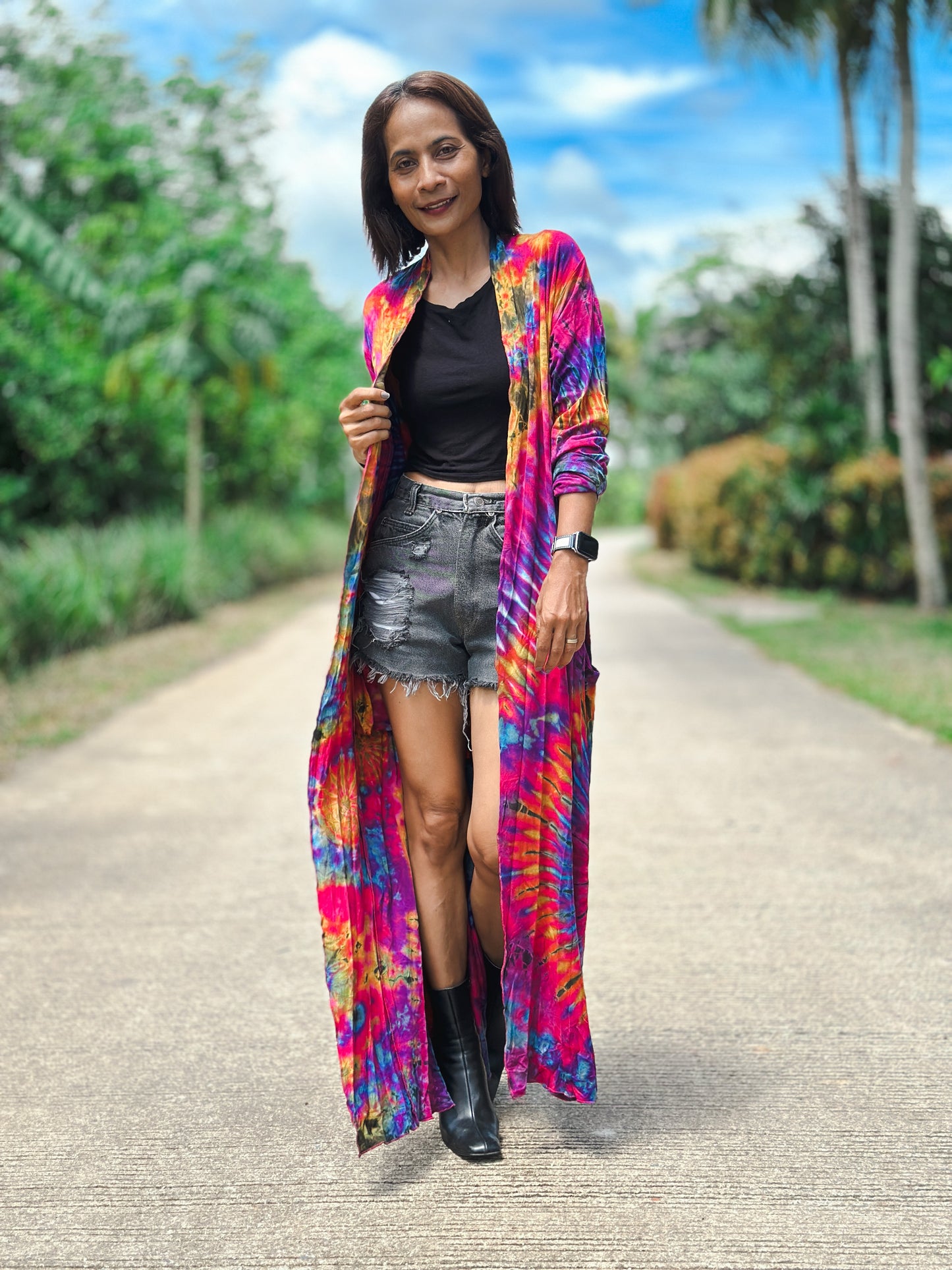 Tie dye cardigan. Hippie cardigan with pockets. Pink Rainbow coloured duster