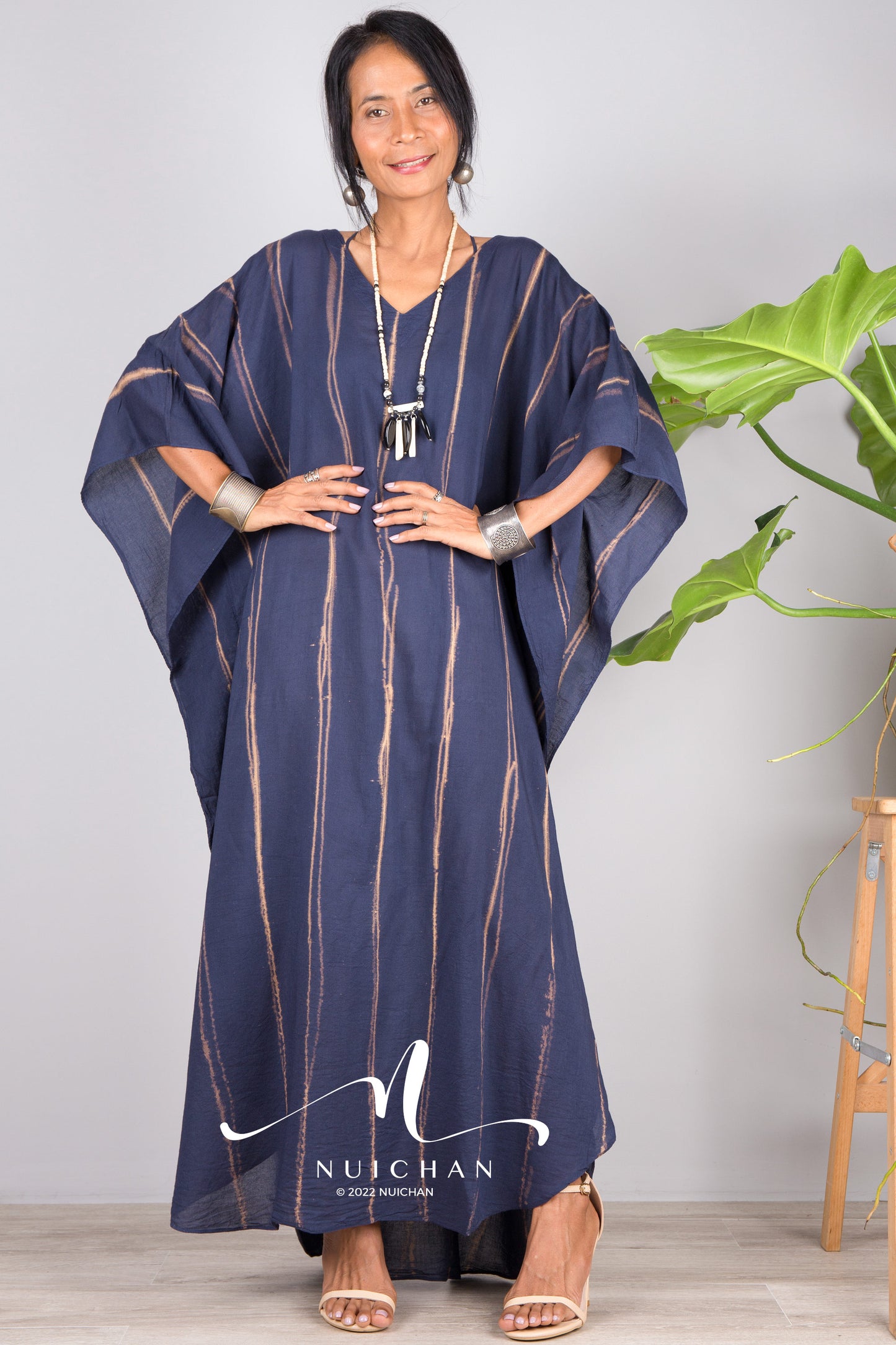 Nuichan Women Tie dye kaftan. Buy lounge wear and tie dye dress online