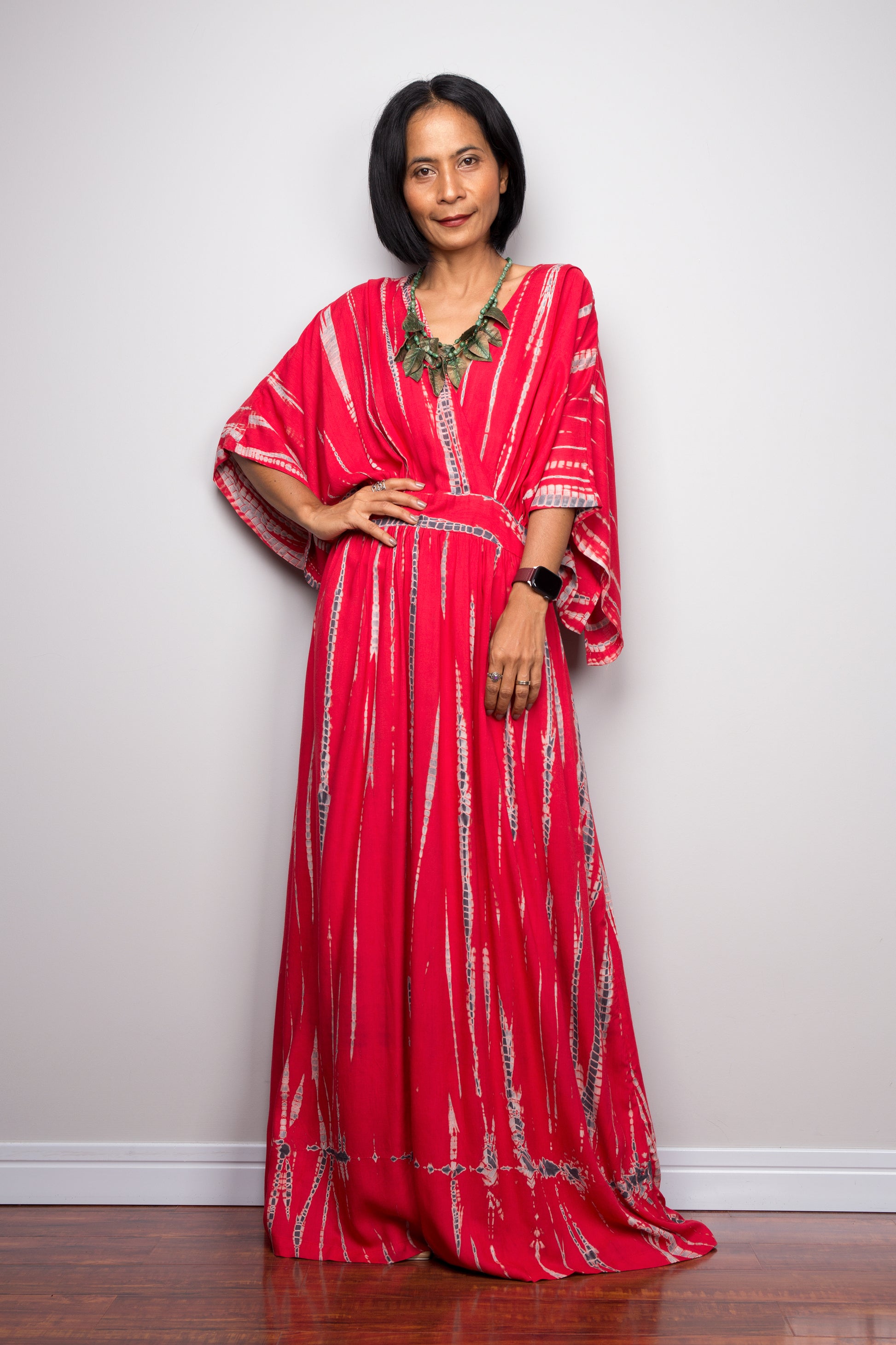 Buy Tie dye kimono kaftan online. Nuichan offers vast variety of tie dye dresses