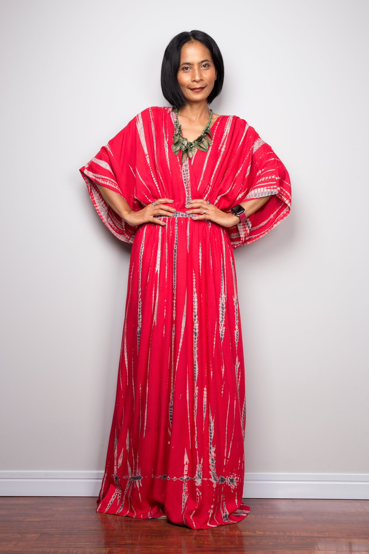 Buy Tie dye kimono kaftan online. Nuichan offers vast variety of tie dye dresses