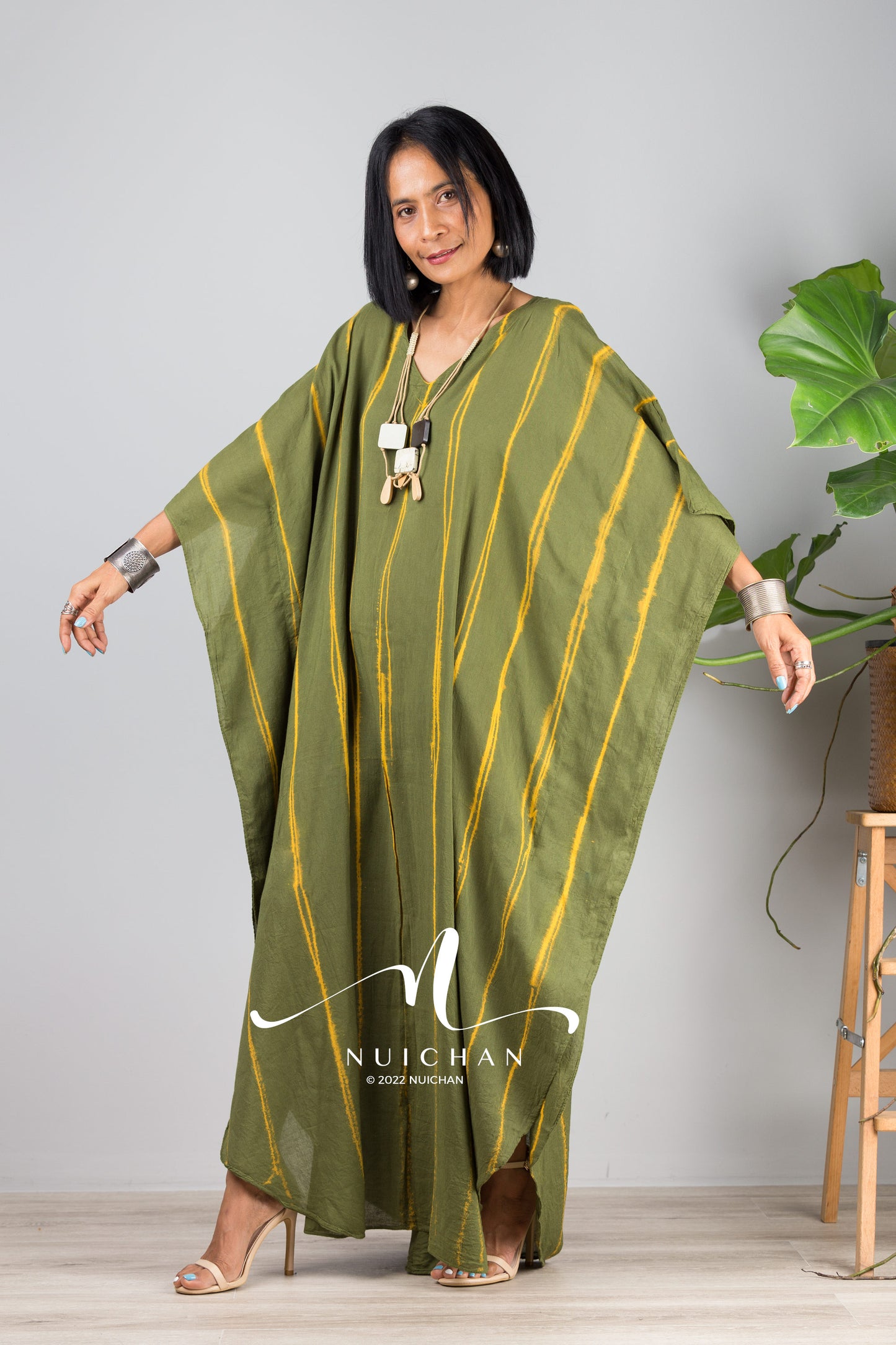 Nuichan Women Tie dye kaftan. Buy lounge wear and tie dye dress online