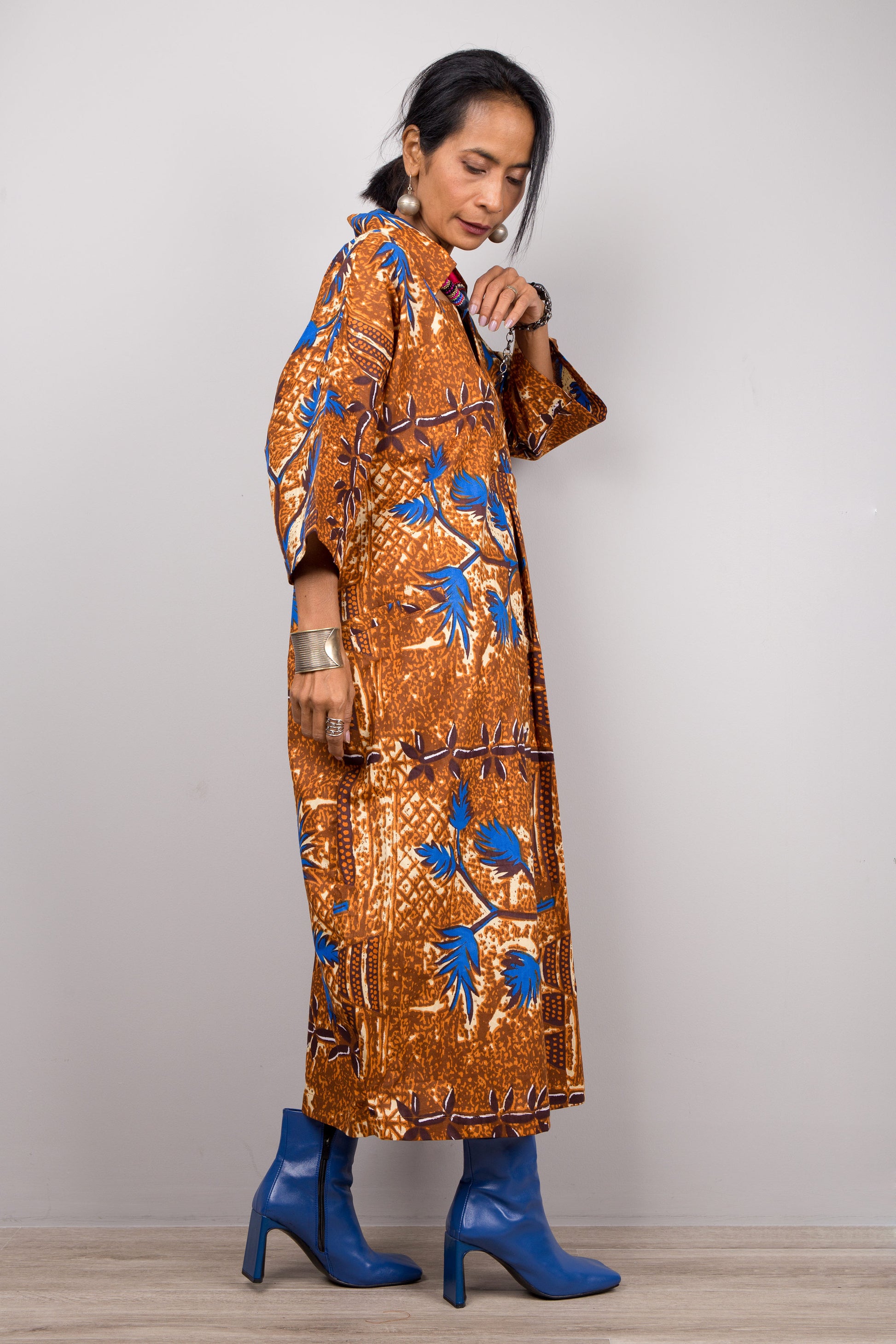 Side view of an ankara kaftan dress