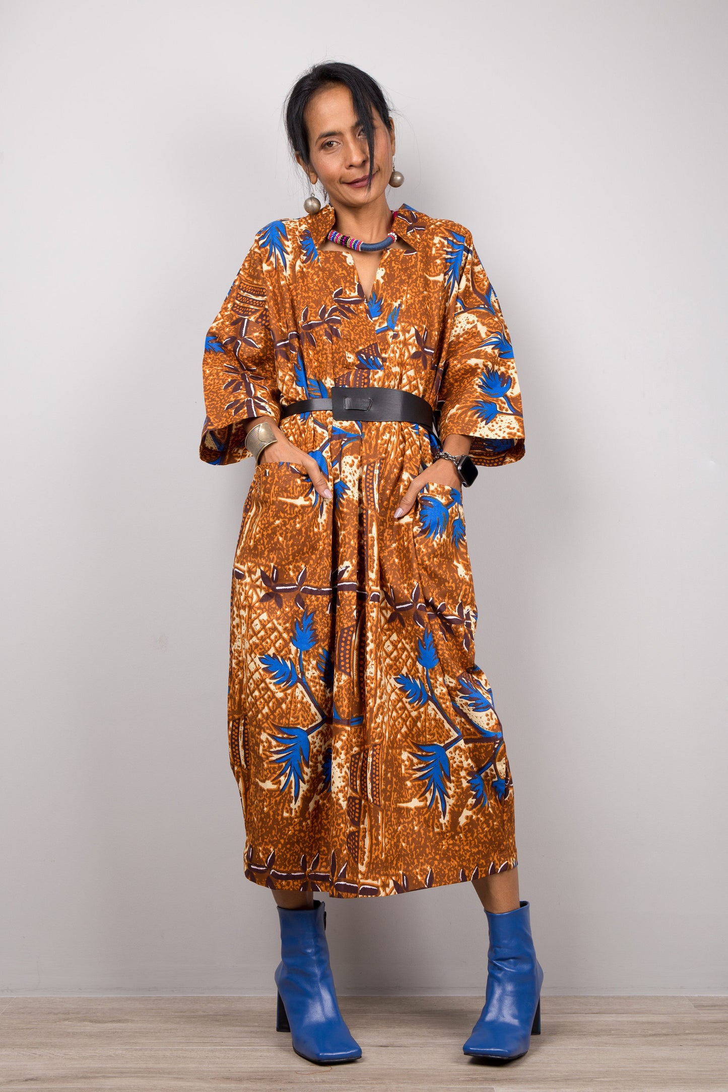 Ankara dress by Nuichan.  Clinched at the waist with a black belt.