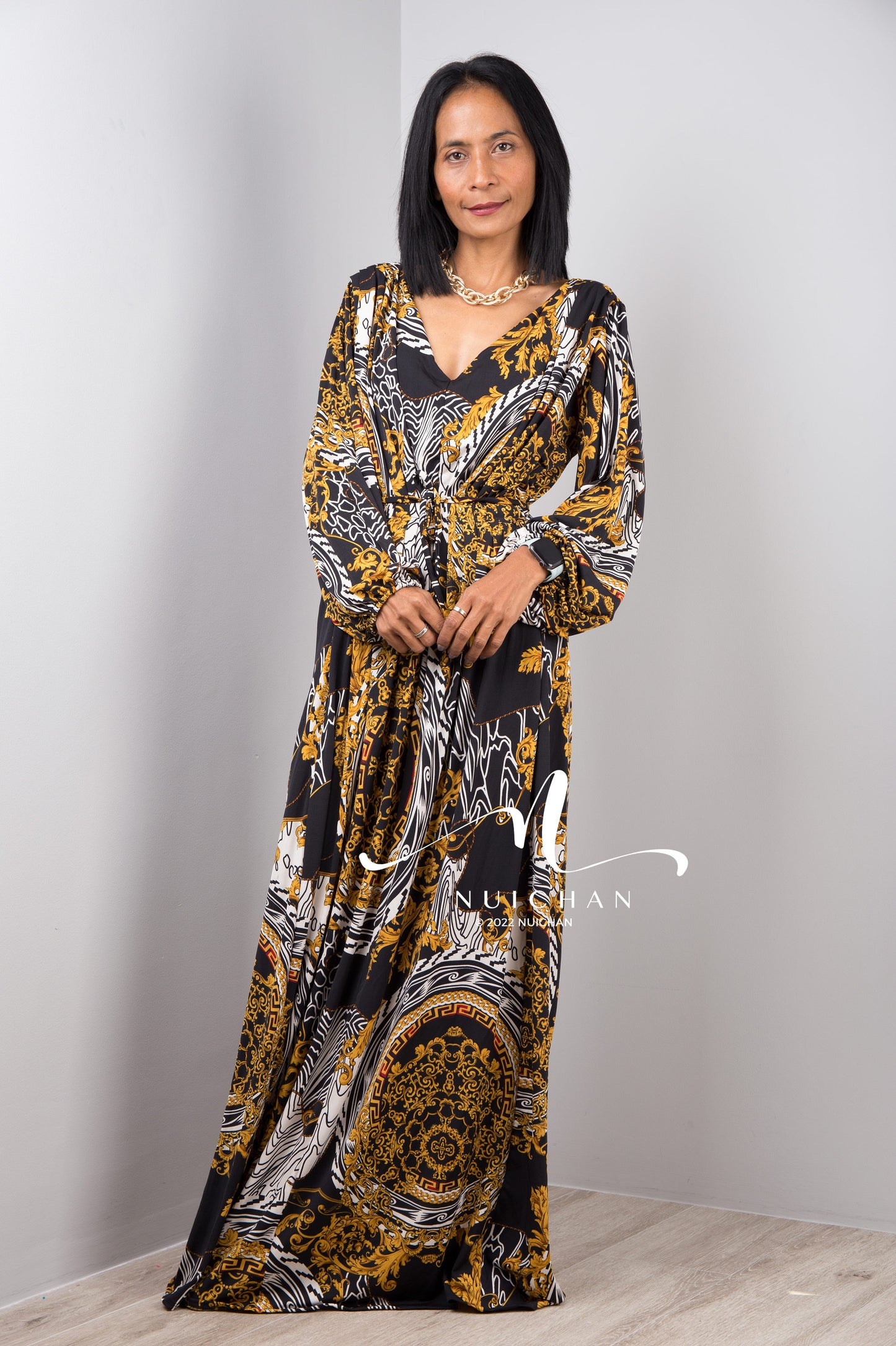 Boho chic maxi dress with sleeves