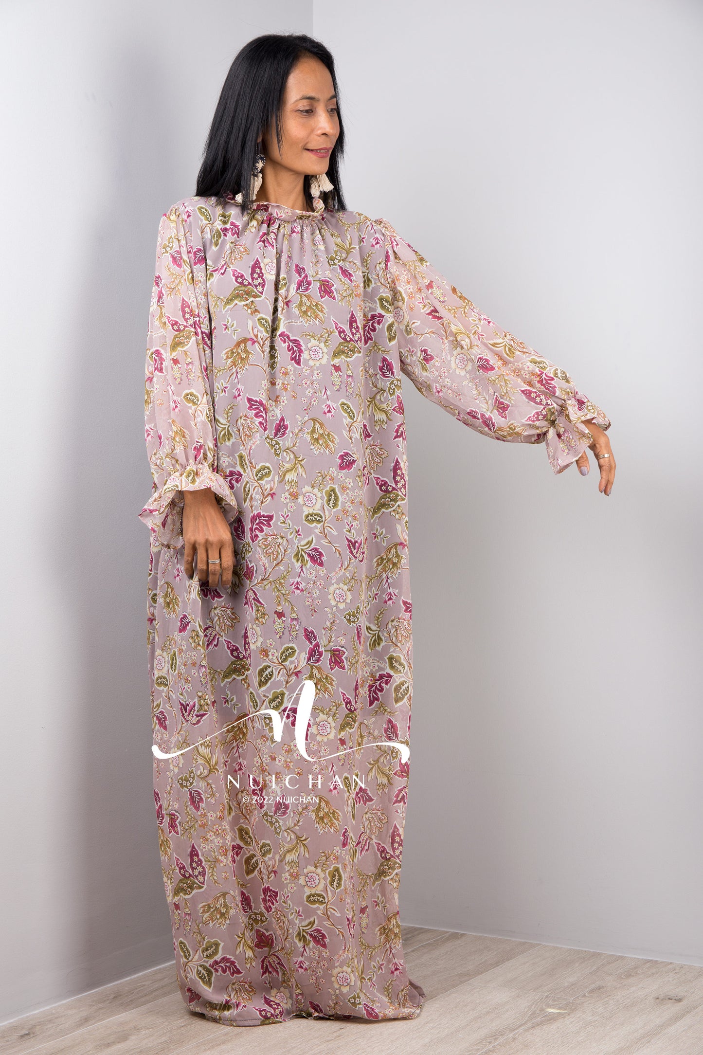 Nuichan women's chiffon maxi dress, long sleeve floral dress .