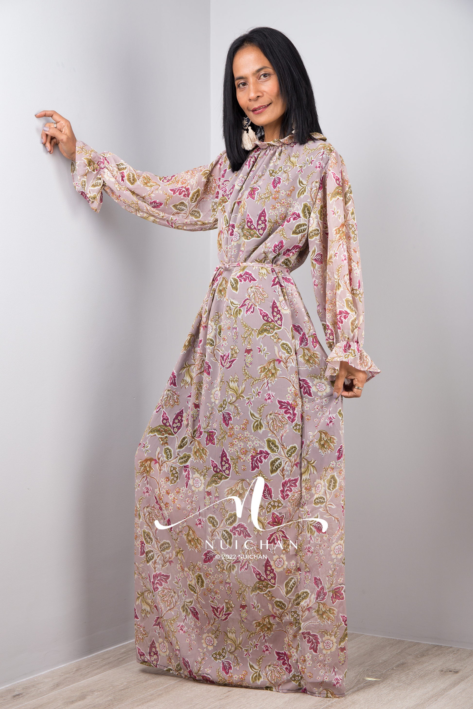 Nuichan women's chiffon maxi dress, long sleeve floral dress .