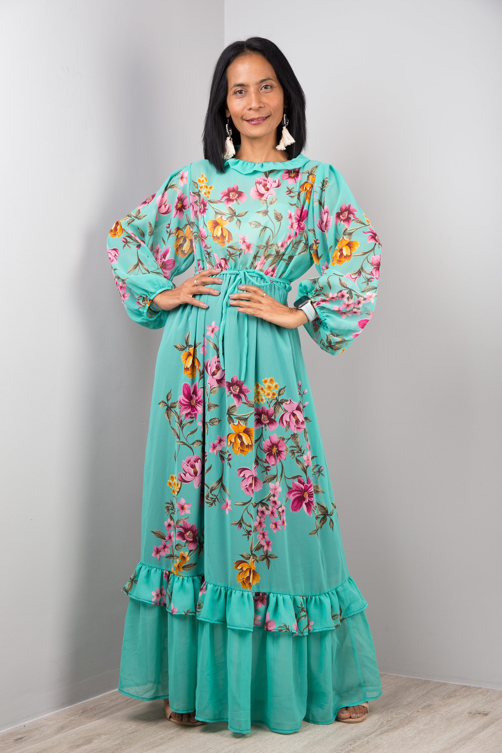 Nuichan women's chiffon maxi dress, long sleeve floral dress in green.