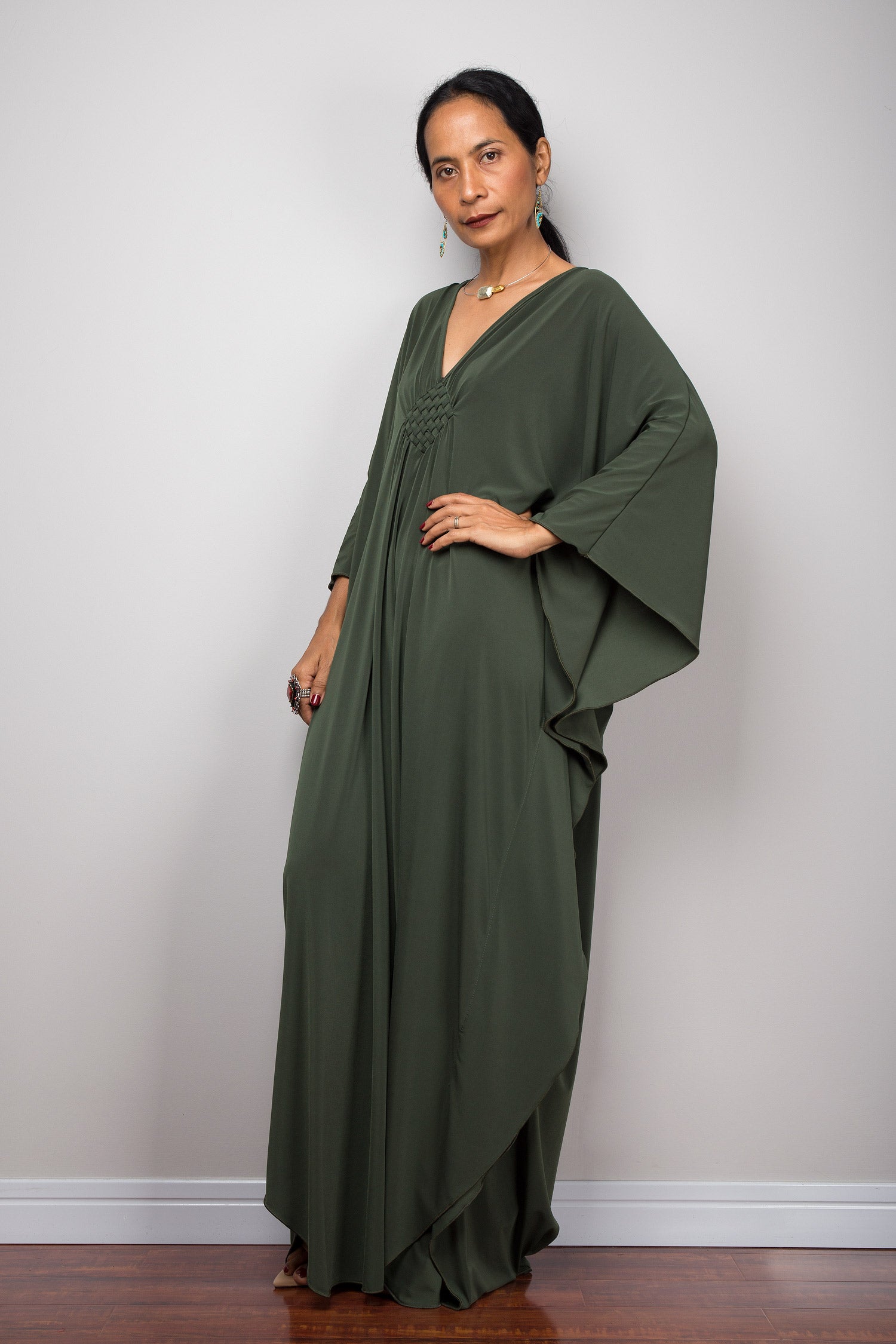 Buy Kaftan dresses online. Kimono kaftan frock dress by Nuichan