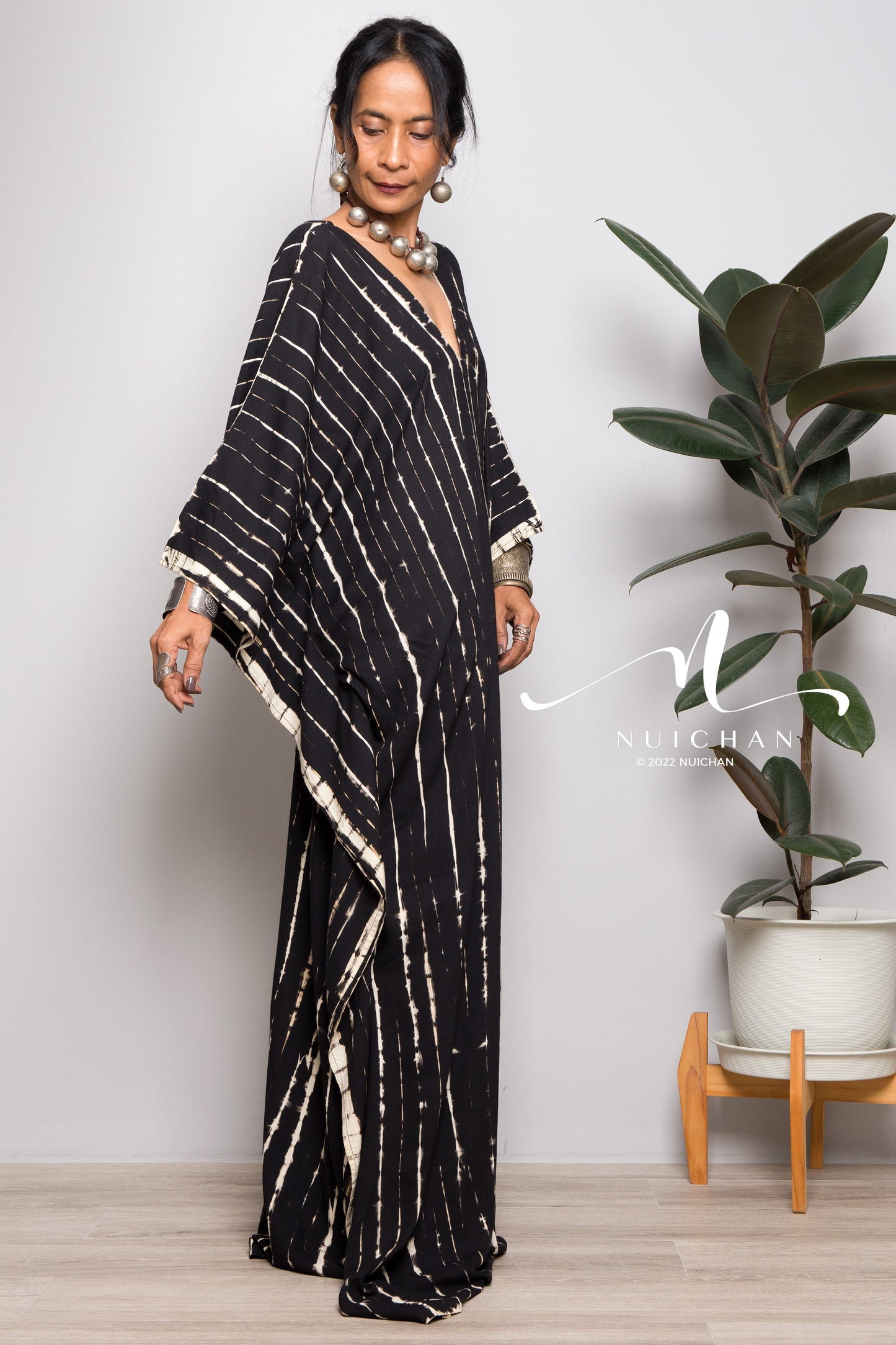 Tie dye kaftan | Shop beachwear and tie dyed maxi dress from Nuichan