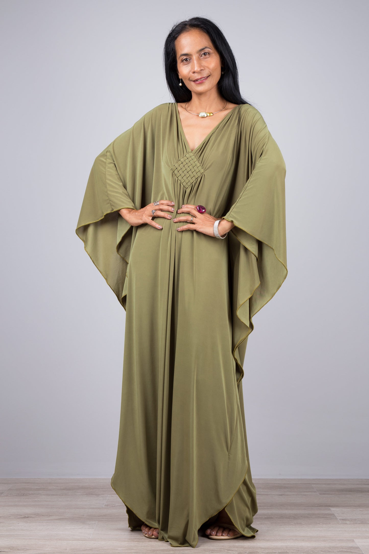 Nuichan women's Kaftan dress. Olive green kimono batwing caftan dress 