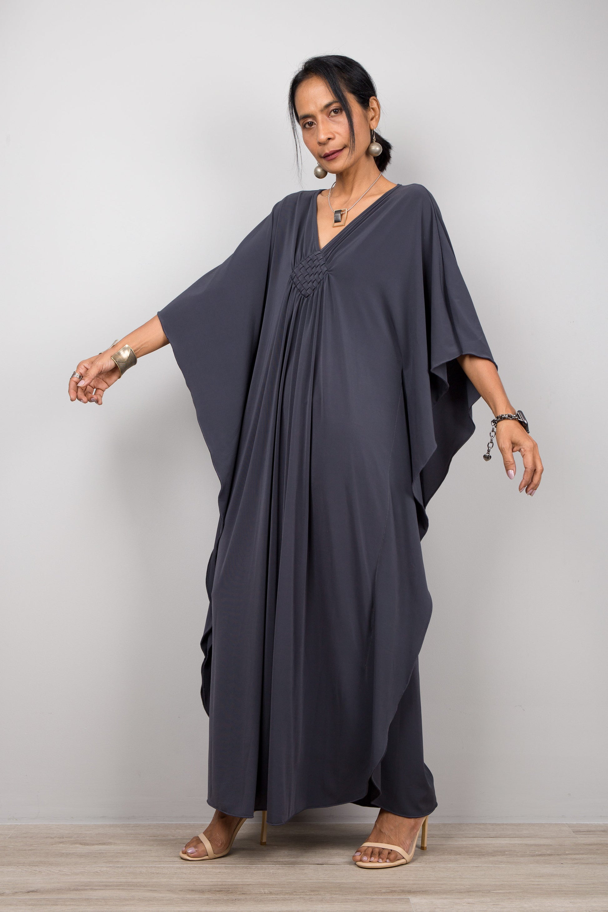 Petite caftan dress in grey.