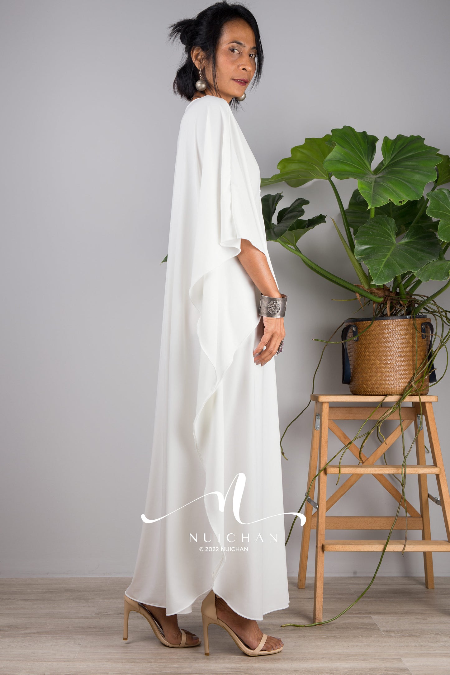 White kaftans for sale online. Off white petite kimono kaftan dress by Nuichan