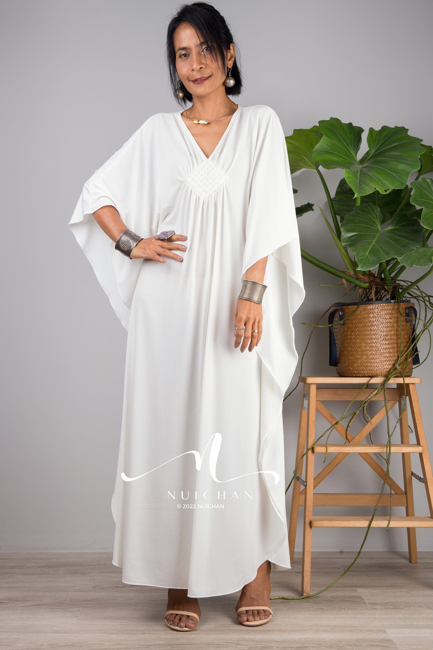 Small white kaftan dresses online. White petite kimono caftan dress by Nuichan