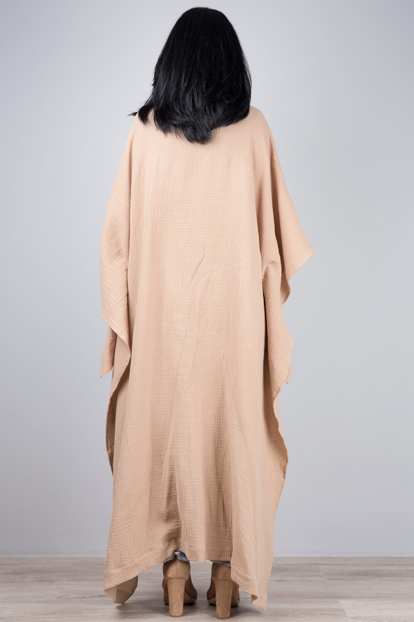 Short front kaftan dress by Nuichan