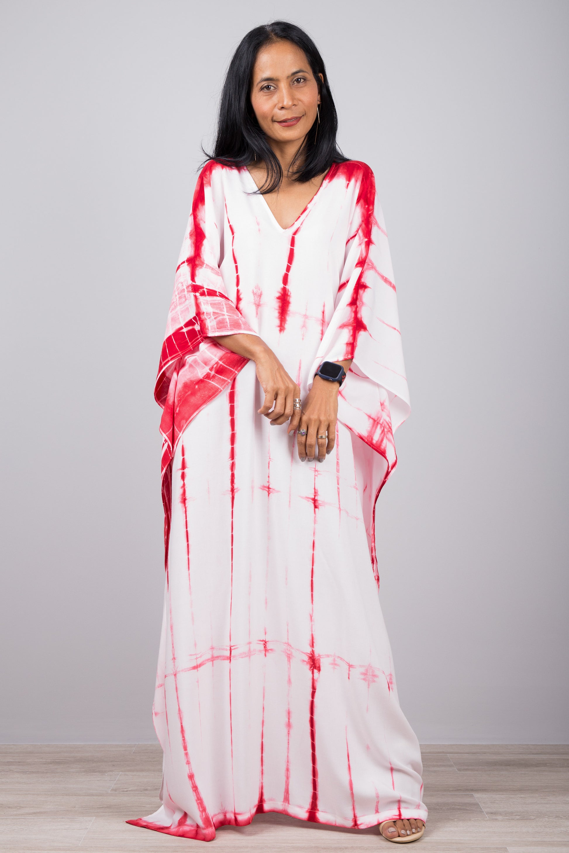 White and red tie dye dress with v neck.  Caftan beach style